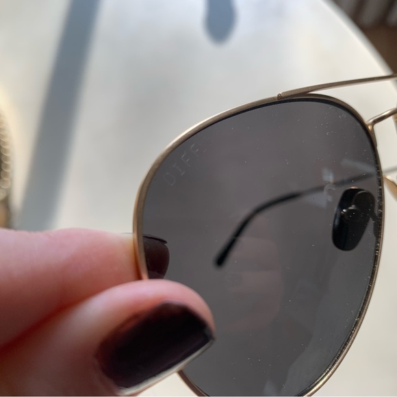 Diff Eyewear Aviator Sunglasses - Picture 3 of 3